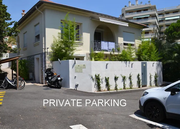 Etoile Daire Cannes